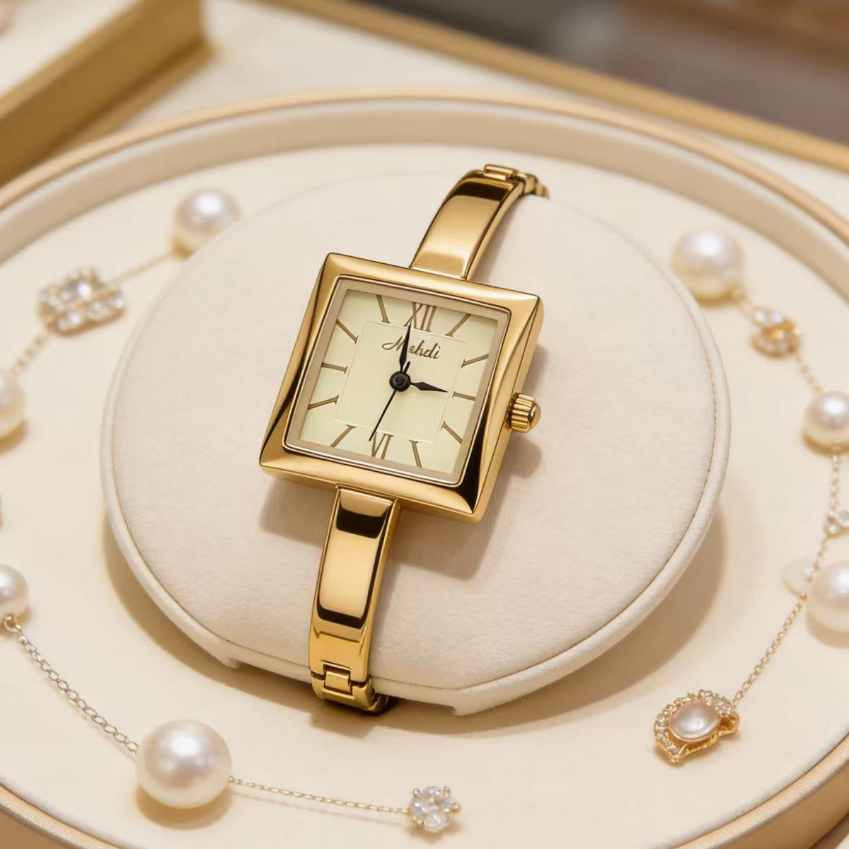 Jewelry Watches Brands - ساعة يد نسائية فاخرة لعام 2026