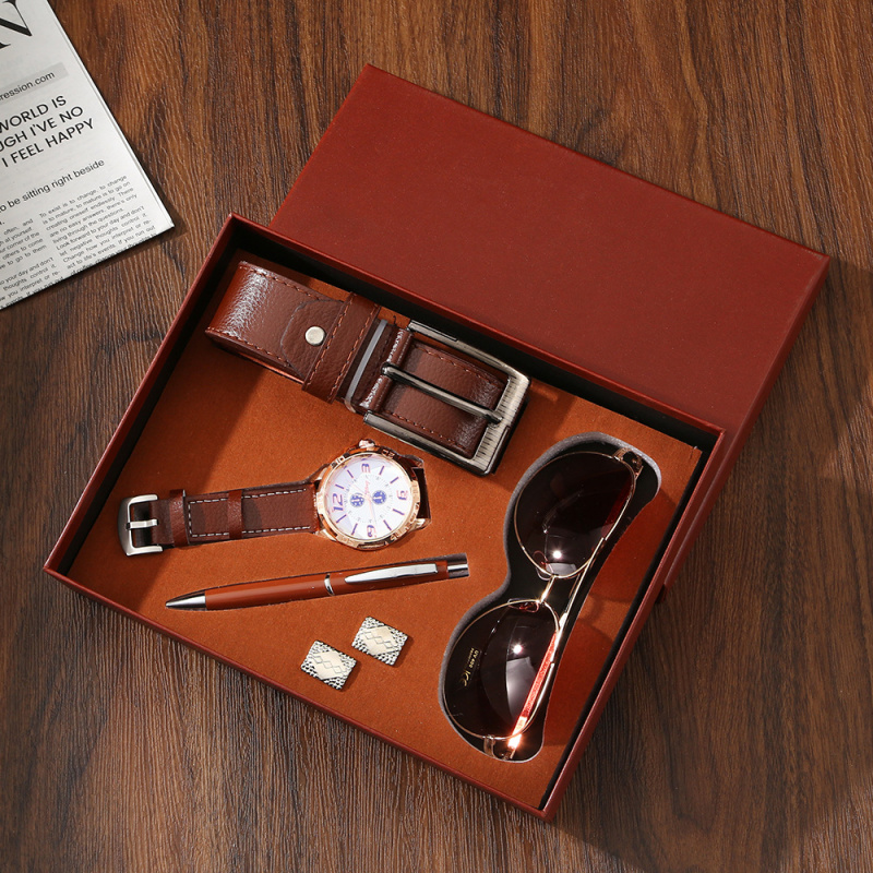 طقم ساعة للرجال لعيد الأب، ساع - مراجعة Jewelry Or Watches وسعره