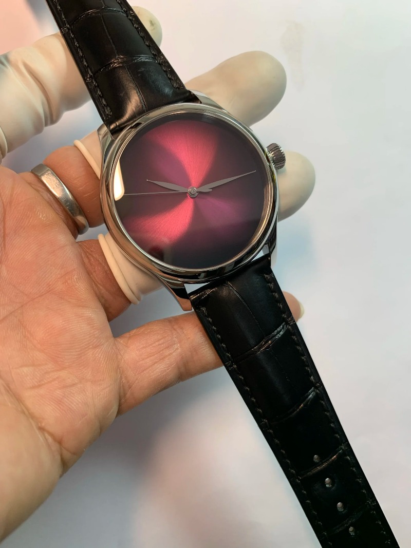 ساعة يد بدون عقارب، حركة سويسر - مراجعة Jewellery Watch وسعره