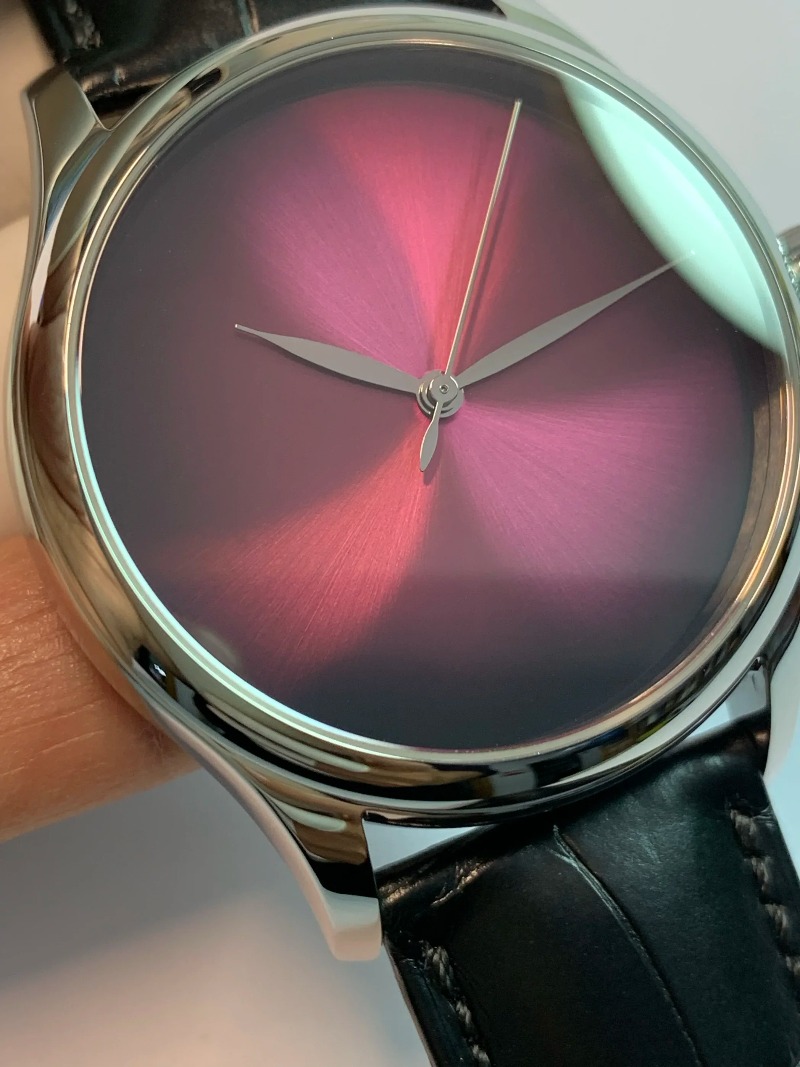 ساعة يد بدون عقارب، حركة سويسر - مراجعة Jewellery Watch وسعره