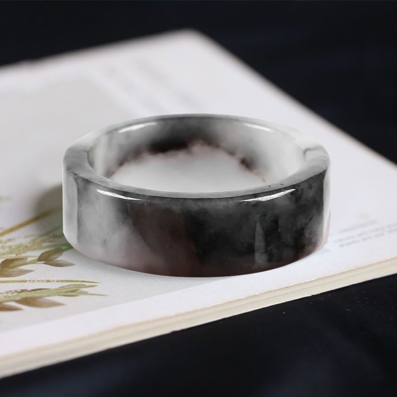 خواتم طبيعية من الدرجة الأولى  - مراجعة Jewelry & Watches Spółka Z Ograniczoną Odpowiedzialnością Sp Z Oo وسعره