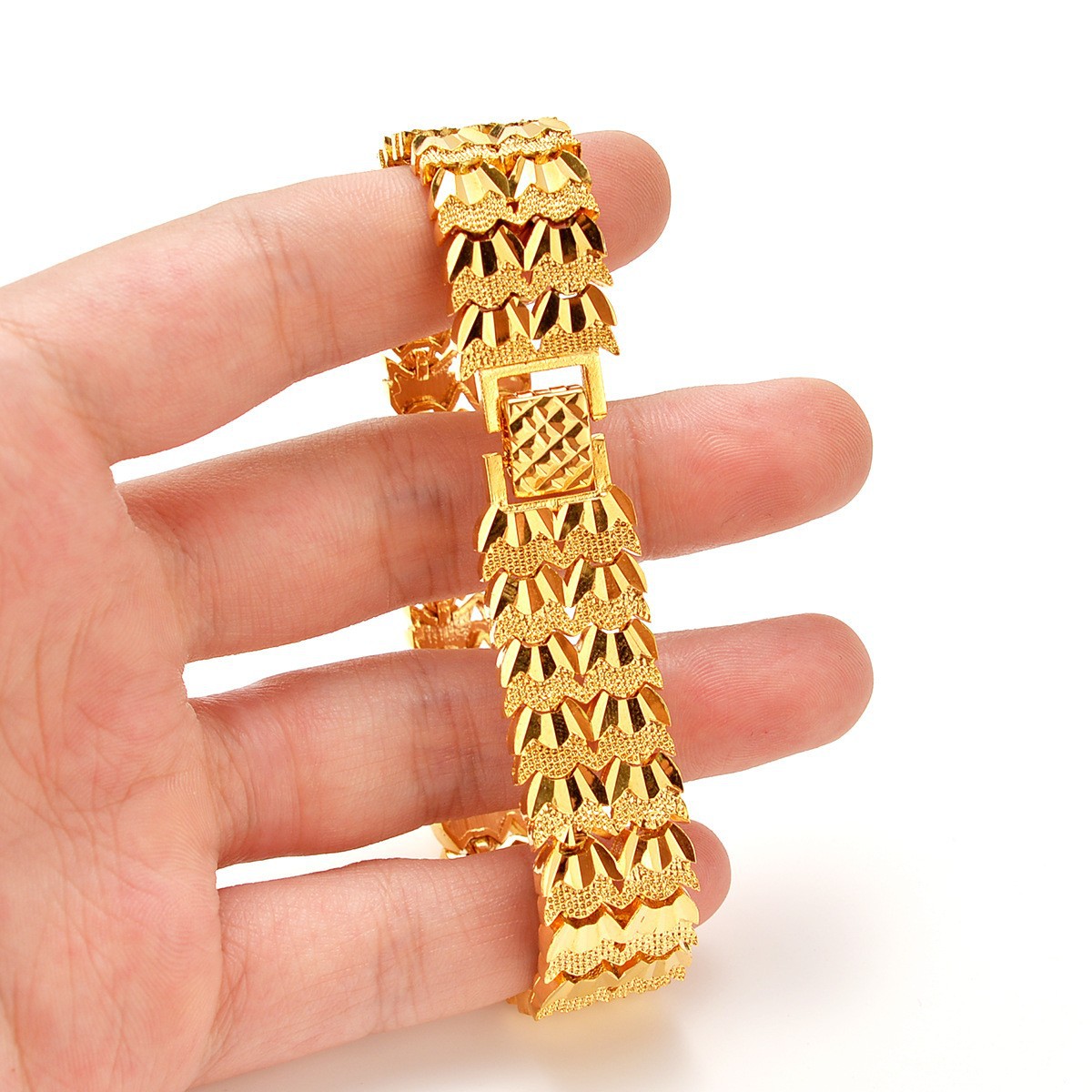 سوار ساعة رجالي من برينا للمجو - مراجعة Jewelry Watches Brands وسعره