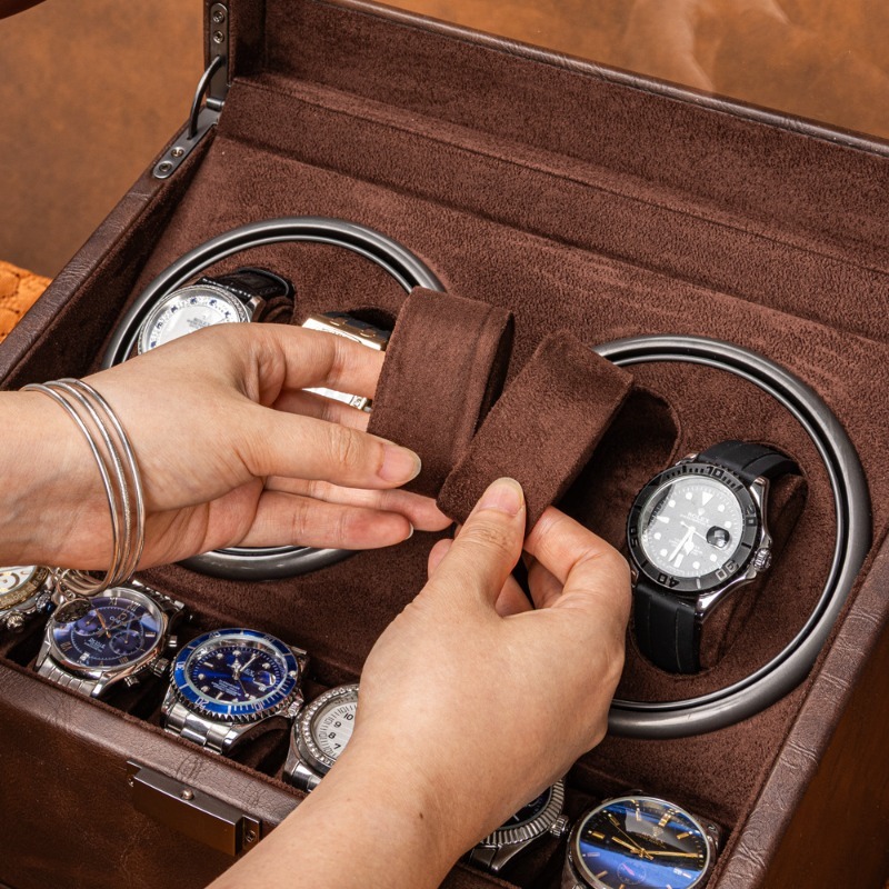 صندوق لف الساعات الأوتوماتيكي  - مراجعة Jewelry Or Watches وسعره