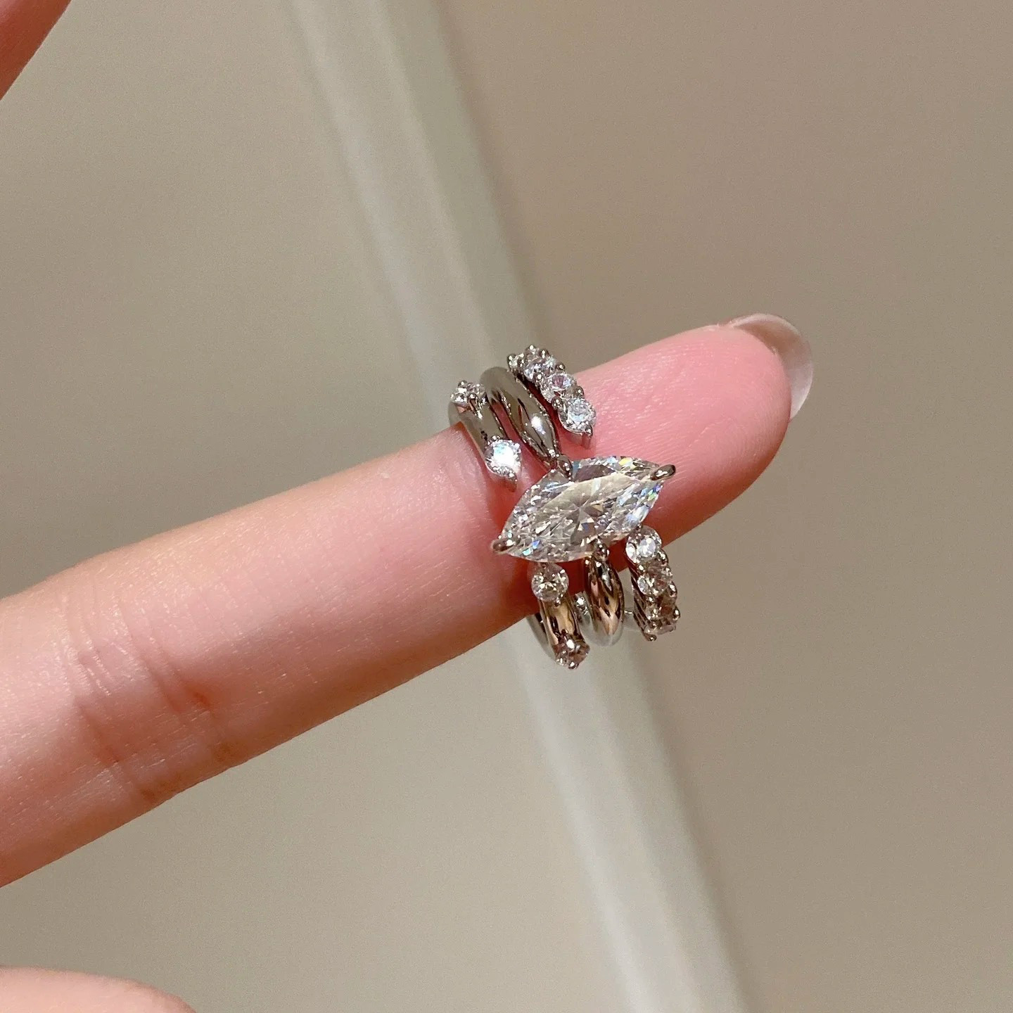 خواتم فضة استرلينية S925 بتصمي - مراجعة Minimalist Ring Stackable وسعره